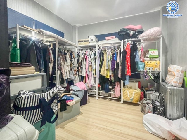 *****บ้านเดี่ยวมือสองย่านนนทบุรี ม.เพอร์เฟคเพลส รัตนาธิเบศร์ เฟส3 หลังมุม! เนื้อที่มากถึง 58.20 ตร.ว. ฟังก์ชัน 3 ห้องนอน 3 ห้องน้ำ 2 ที่จอดรถ สภาพบ้านสวย ตกแต่งใหม่พร้อมอยู่ บนทำเลดี การเดินทางสะดวกสบ่ย ใกล้เซ็นทรัลรัตนาธิเบศร์, ทางด่วน "งามวงศ์วาน" และรถไฟฟ้าสายสีม่วง "สถานีไทรม้า"